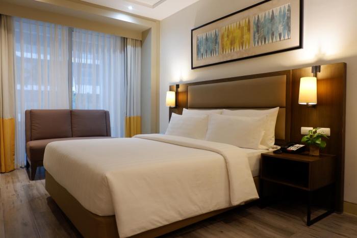 mcollection stay near private beach in boracay