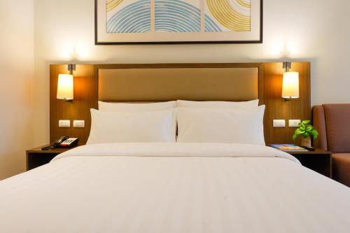 mcollection stay near private beach in boracay
