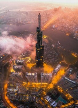 the emerald suites at landmark 81