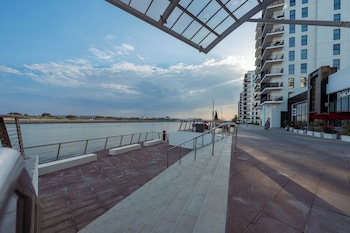 maison privee modern hideaway with canal views on yas island