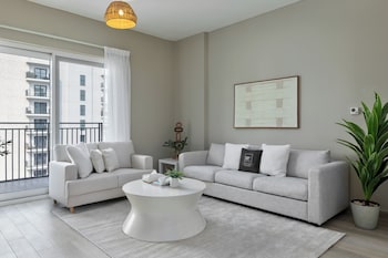 maison privee modern hideaway with canal views on yas island