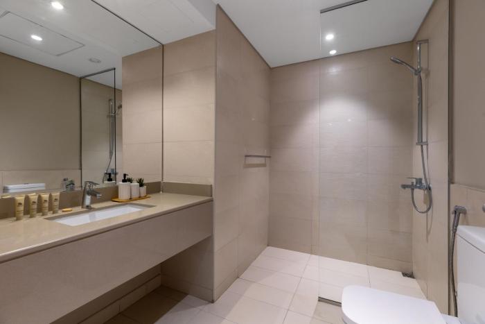 maison privee modern hideaway with canal views on yas island