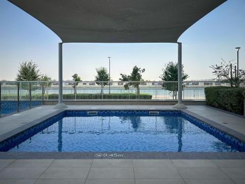 maison privee modern hideaway with canal views on yas island