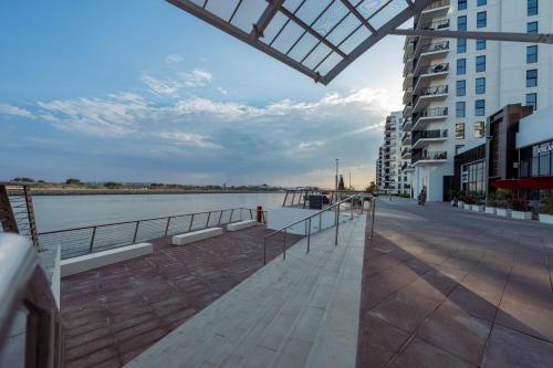 maison privee modern hideaway with canal views on yas island