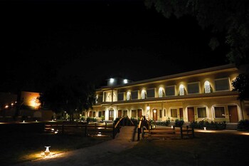 kadamb kuteer vrindavan