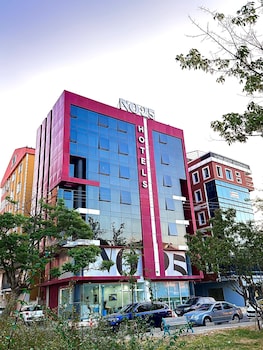 No25 Hotels,,0 star