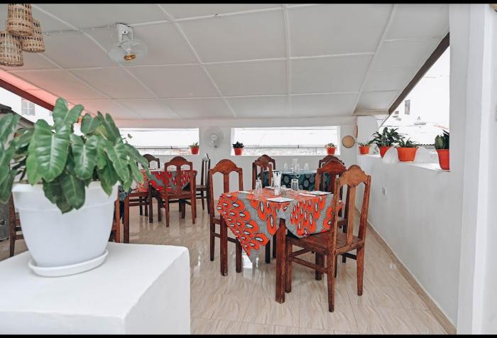 vivi cafe bandb