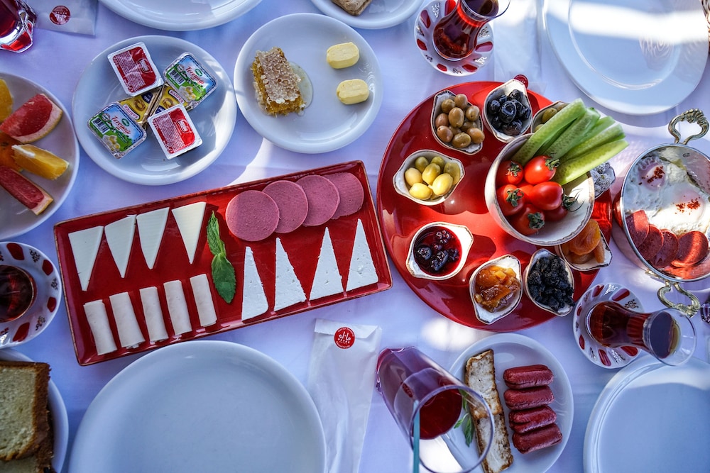 heybe hotel and spa