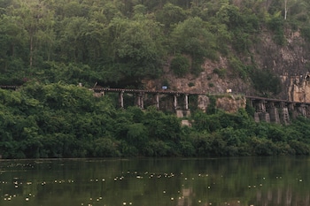chong khaep aingkwai resort