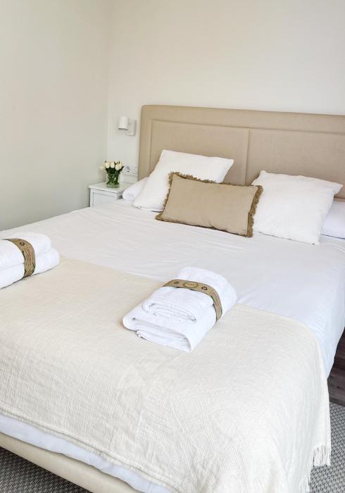 llanes suites