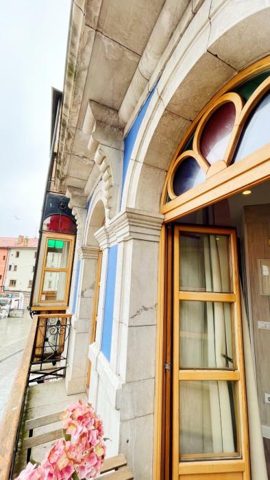 llanes suites