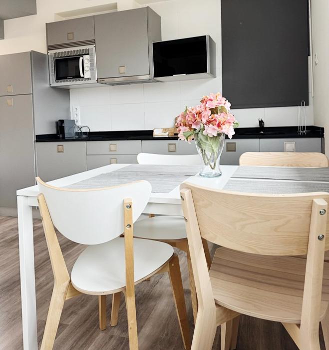 llanes suites