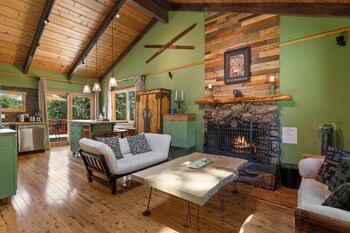 pinecone ridge