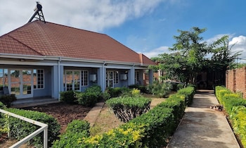 Blissful Lily Lodge,,5 star