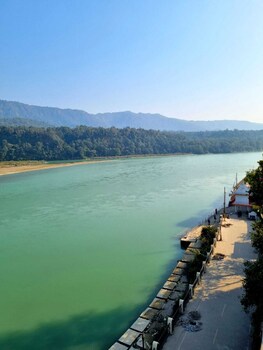 stay on the ganges