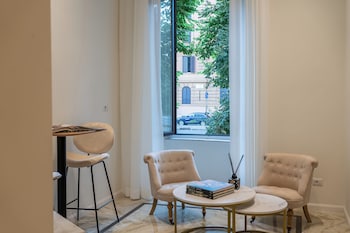 romart luxury rooms