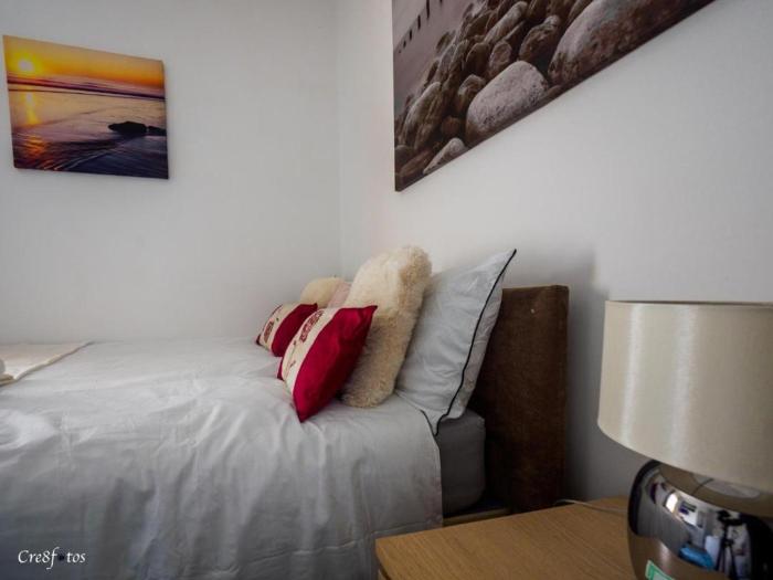 12 cornwallis lodge family room 2