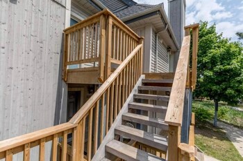 rustic loft at blue