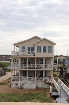 1817 oceanfront bed and breakfast