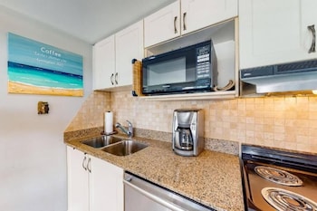 Steps To The Hill 1 Bedroom Wifi Crave Tv,,3 star