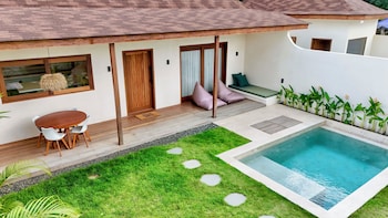 Mediterrania Residences,,5 star