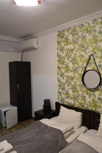 hotel nino on tsamebuli