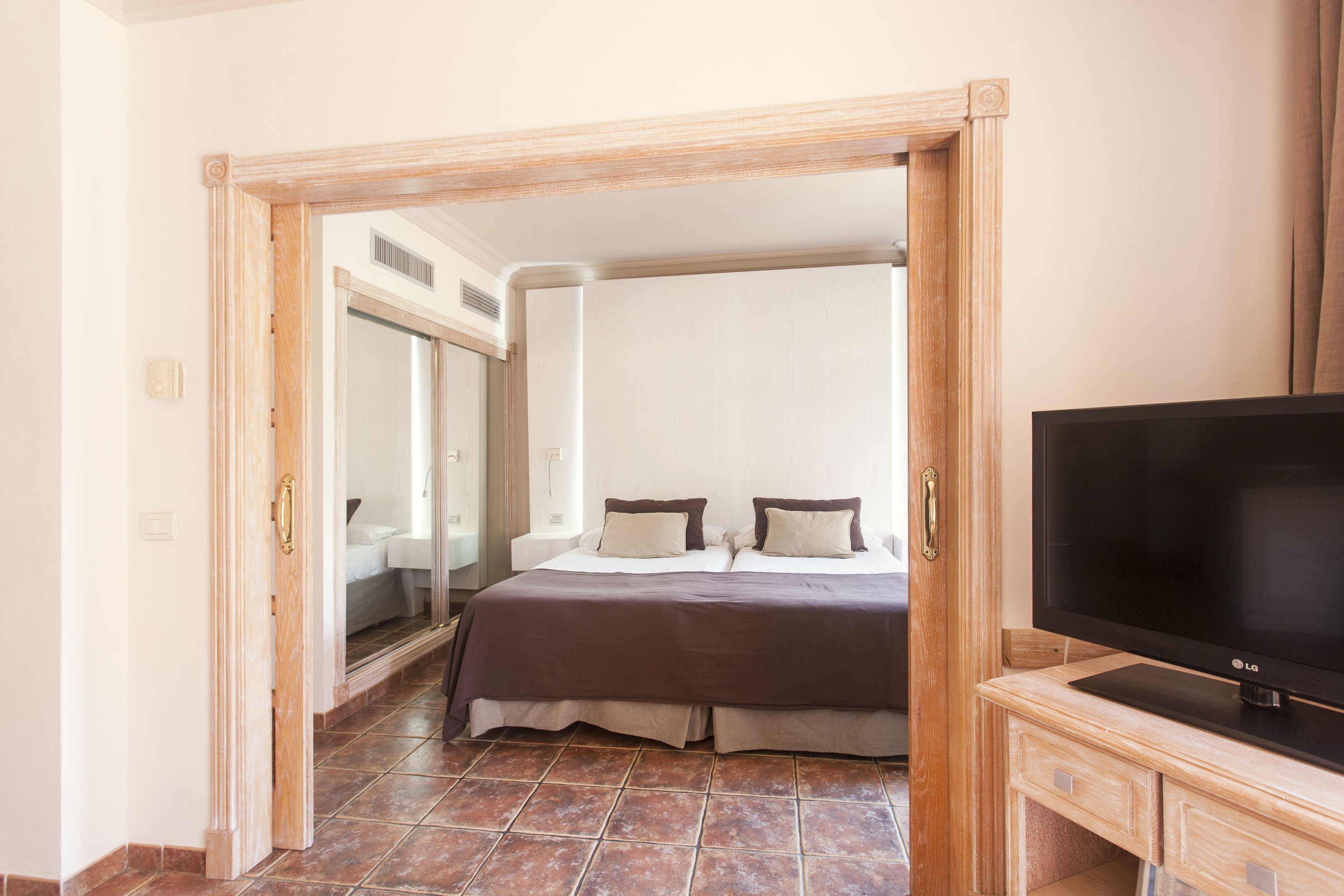 hotel villa mandi golf resort