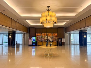 Shell Residences Moa By Darpm,,4 star