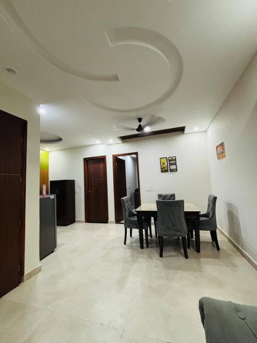 stay royal bnb luxury villa