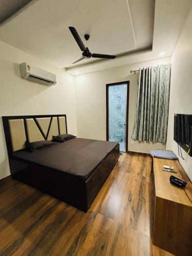 stay royal bnb luxury villa