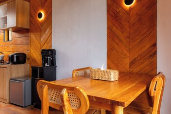 linggayoni cabin dieng