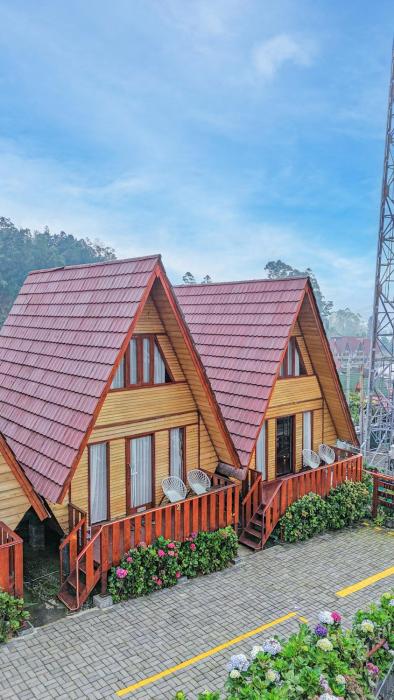 diamond cabin house