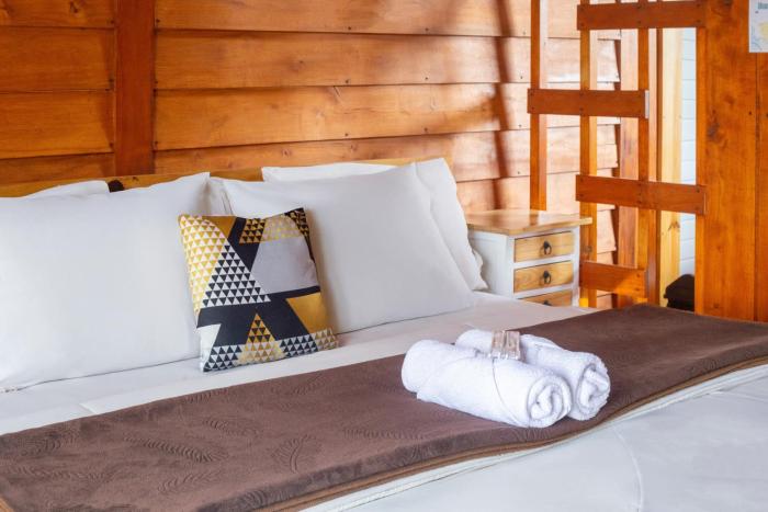 diamond cabin house