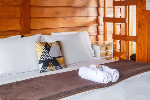 diamond cabin house