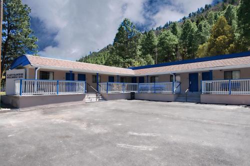 budget lodge ruidoso