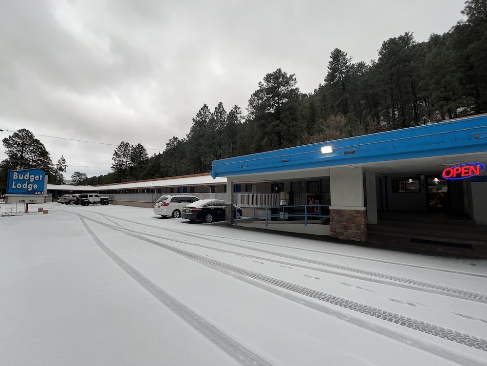 budget lodge ruidoso