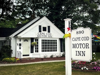 cape cod motor inn