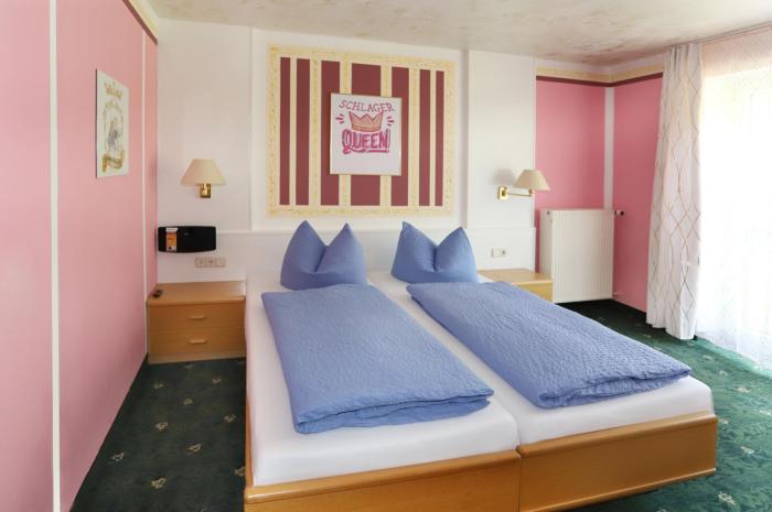 schlagerschloss hotel
