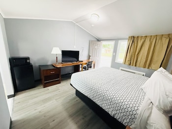 Sun And Sand Motel,,2 star