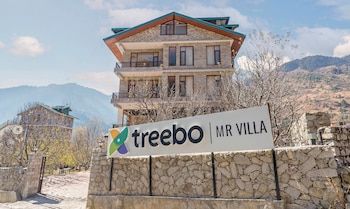 treebo mr villa with mountain view