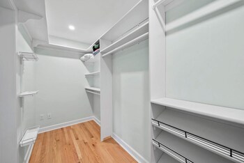 the suburban nest for 6