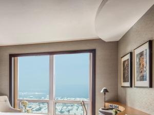 Shangri-La Dubai,Near City Walk,5 star