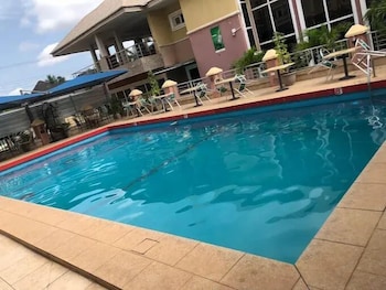 Hallydays Hotel And Resort,,3 star