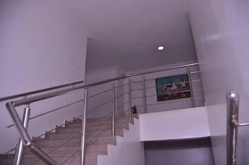 hallydays hotel and resort