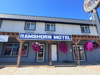 ramshorn motel