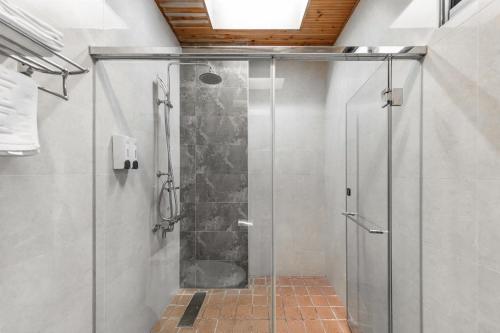 regal haven elevator hualien