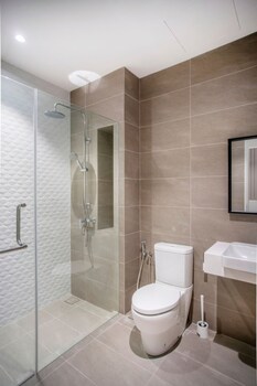 platinum quill apartments residences