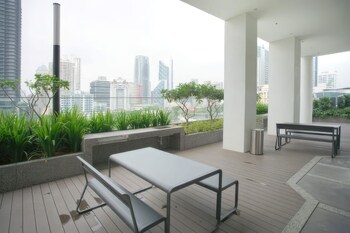 platinum quill apartments residences