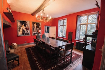manor sun retreat