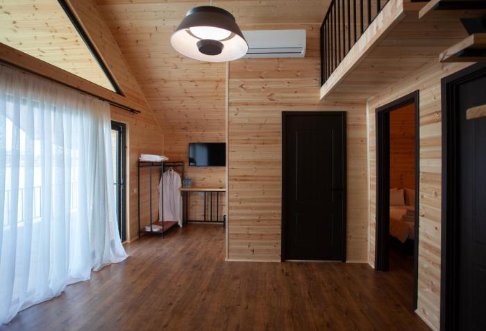 moretoni lake resort